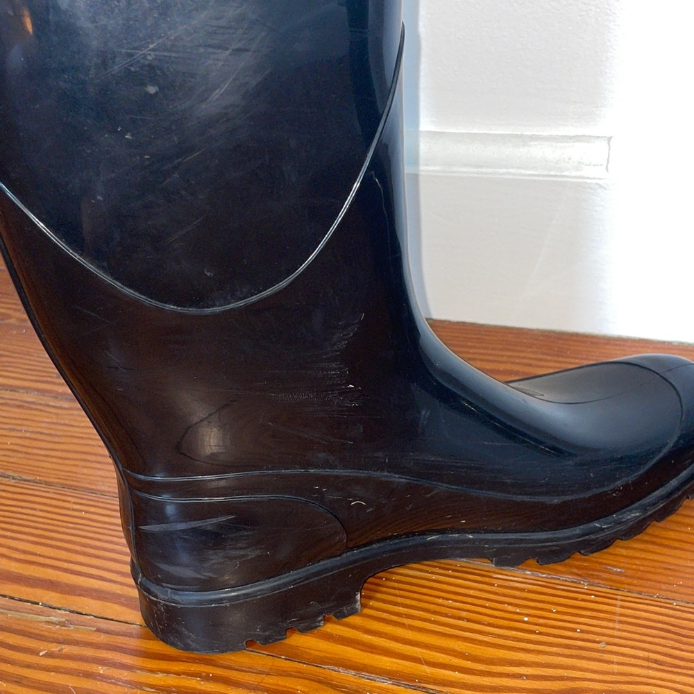 Burberry Rain Boots | 10 - Picture 8 of 14